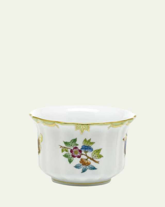 Queen Victoria Mini Cache Pot
